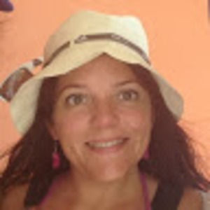 Meet your Posher, Daniela